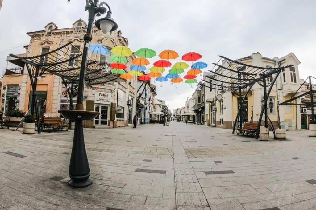 Comfy Home In The Heart Of Burgas Exteriör bild